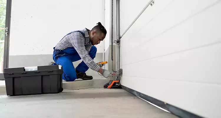 Garage Door Sensor Repair in Jacksonville Beach, FL